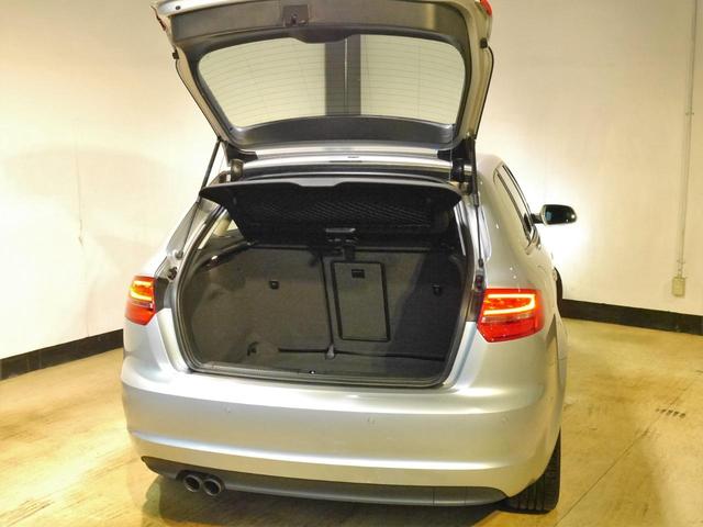 スポーツバック1.4TFSI スポーツバック1.4TFSI●ワンオーナー&禁煙車●最終モデル●SDDナビ・フルセグTV・bluetooth・バックカメラ●キセノンヘッドライト&LEDライナー●点検・整備済み・鑑定書・記録簿4枚付●(47枚目)