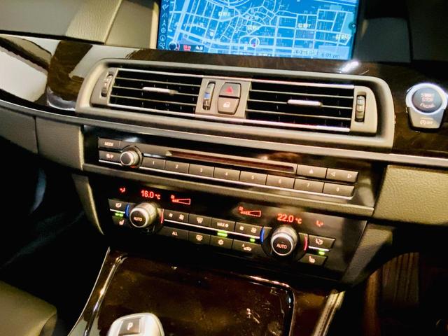 ５２８ｉ　●１オーナー●禁煙車●直噴ターボ後期エンジン●ダコタ本革シート＆ヒーター●ＨＤＤナビ・フルセグＴＶ・バックカメラ・ブルートゥース●オートクルーズ●キセノンライト●プッシュスタート●鑑定書(56枚目)