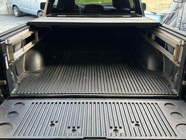 ダッジ・ラム Tradesman RWD レギュラーキャブ 5.7LHEMI 後期ヘッドライト ベンチシート コラムシフト トノカバー 実走行 当社管理ユーザー様下取車両(8枚目)