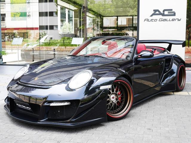 ９１１ ９１１ターボ　カブリオレ　スポーツクロノＰＫＧ　７ＰＤＫ　社外エアロ　カーボンボンネット　リアウイング　１９インチＢＢＳホイール　ビルシュタイン車高調　フロントリフティングシステム　ＢＯＳＥサウンド　ＥＴＣ　スペアキー（2枚目）