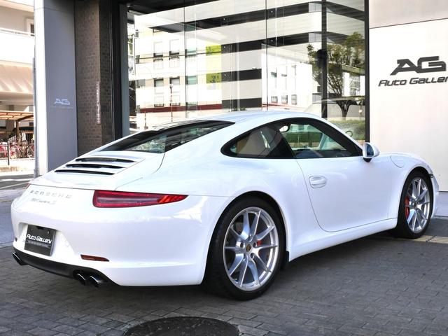 ９１１ ９１１カレラＳ　２０インチカレラＳホイール　ヒーター付きカーボンコンビステアリング　シートヒーター＆クーラー　スポーツエクゾースト　ナビＴＶ　ＥＴＣ　Ｂカメラ　ＧＰＳレーダー　ｂｌｕｅｔｏｏｔｈ　アルカンターラルーフ（7枚目）