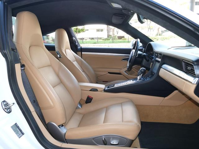 ９１１ ９１１カレラＳ　２０インチカレラＳホイール　ヒーター付きカーボンコンビステアリング　シートヒーター＆クーラー　スポーツエクゾースト　ナビＴＶ　ＥＴＣ　Ｂカメラ　ＧＰＳレーダー　ｂｌｕｅｔｏｏｔｈ　アルカンターラルーフ（30枚目）