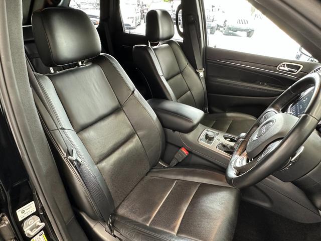 ジープ・グランドチェロキー リミテッド　ワンオーナー　ユーザー様下取車　ＡｐｐｌｅＣａｒＰｌａｙ　Ｂｌｕｅｔｏｏｔｈ　純正ナビゲーション　フルセグ　レザーシート　シートヒーター　前面衝突警報　アダプティブクルーズコントロール　認定中古車保証（9枚目）