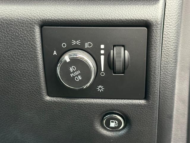 ジープ・グランドチェロキー リミテッド　ワンオーナー　ユーザー様下取車　ＡｐｐｌｅＣａｒＰｌａｙ　Ｂｌｕｅｔｏｏｔｈ　純正ナビゲーション　フルセグ　レザーシート　シートヒーター　前面衝突警報　アダプティブクルーズコントロール　認定中古車保証（38枚目）
