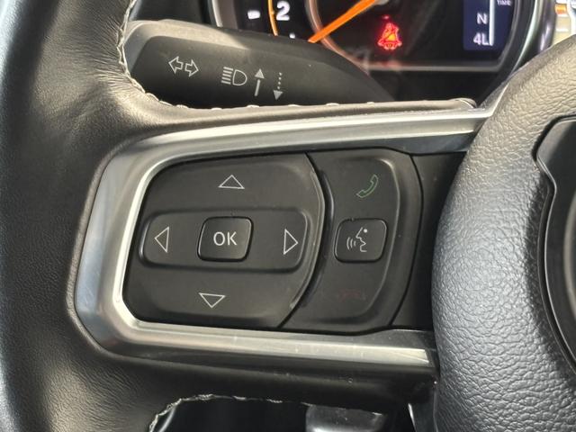 ジープ・ラングラーアンリミテッド サハラ　レザーシート　シートヒーター　ＡｐｐｌｅＣａｒＰｌａｙ　Ｂｌｕｅｔｏｏｔｈ　純正ナビゲーション　フルセグ　ＬＥＤヘッドライト　前面衝突警報　ＡＣＣ　バックカメラ　ワンオーナー　認定中古車保証付（69枚目）