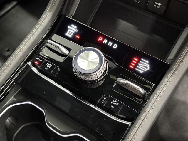 ジープ・グランドチェロキーL サミット リザーブ パノラマサンルーフ パレルモレザ McIntoshスピーカ AppleCarPlay Bluetooth 純正ナビゲーション フルセグ シートヒータ 前面衝突警報 ACC 360カメラ 認定中古車保証(45枚目)