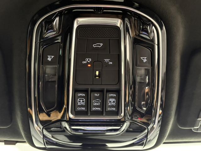 ジープ・グランドチェロキーL サミット リザーブ パノラマサンルーフ パレルモレザ McIntoshスピーカ AppleCarPlay Bluetooth 純正ナビゲーション フルセグ シートヒータ 前面衝突警報 ACC 360カメラ 認定中古車保証(46枚目)