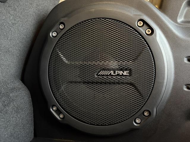 ジープ・ラングラーアンリミテッド４ｘｅ ルビコン４ｘｅ　レザーシート　シートヒーター　ＡｐｐｌｅＣａｒＰｌａｙ　Ｂｌｕｅｔｏｏｔｈ　純正ナビゲーション　フルセグ　ＬＥＤヘッドライト　前面衝突警報　ＡＣＣ　バックカメラ　ワンオーナー　認定中古車保証付（75枚目）