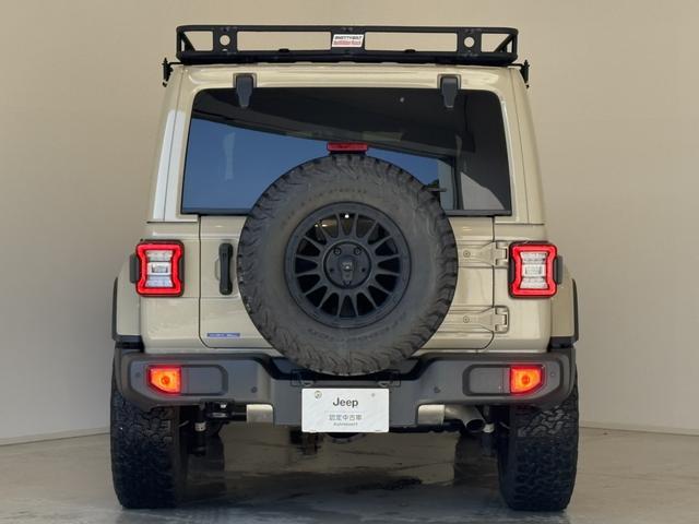 ジープ・ラングラーアンリミテッド リミテッドＥＤウィズサンライダフリップＴフォーハドＴ　限定車　レザーシート　シートヒーター　ＡｐｐｌｅＣａｒＰｌａｙ　Ｂｌｕｅｔｏｏｔｈ　純正ナビゲーション　フルセグ　ＬＥＤ　前面衝突警報　アダプティブクルーズコントロール　バックカメラ　認定中古車保証付（20枚目）