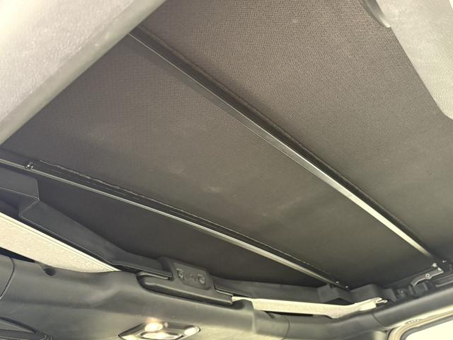 ジープ・ラングラーアンリミテッド リミテッドＥＤウィズサンライダフリップＴフォーハドＴ　限定車　レザーシート　シートヒーター　ＡｐｐｌｅＣａｒＰｌａｙ　Ｂｌｕｅｔｏｏｔｈ　純正ナビゲーション　フルセグ　ＬＥＤ　前面衝突警報　アダプティブクルーズコントロール　バックカメラ　認定中古車保証付（45枚目）