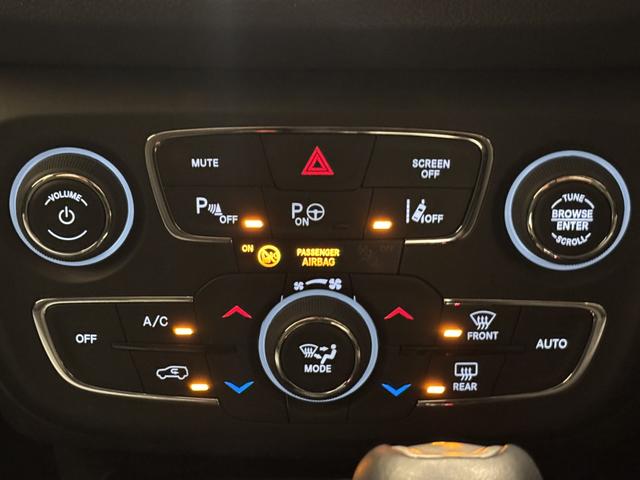 ジープ・コンパス リミテッド レザーシート シートヒーター AppleCarPlay Bluetooth 純正ナビゲーション 前面衝突警報 アダプティブクルーズコントロール バックカメラ 認定中古車保証付(69枚目)