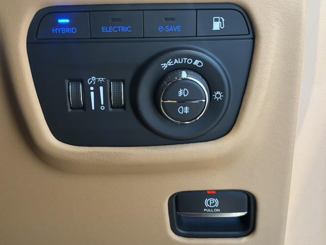 弊社正規輸入車取扱車種：ジープ・アウディ・メルセデス・ルノー・ＢＹＤ正規ディーラーだからこそ見つかる良質車！◆ＴＥＬ：００７８−６０４５−２０３３◆