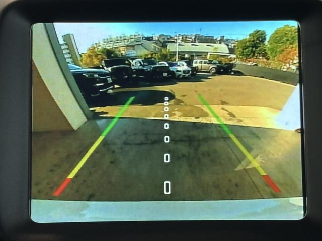 ジープ・レネゲード4xe トレイルホーク 4xe LED レザーシート シートヒーター AppleCarPlay Bluetooth 純正ナビゲーション 全衝突警報 アダプティブクルーズコントロール バックカメラ 認定中古車保証付(10枚目)