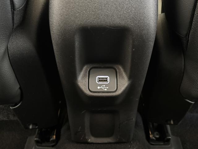 ジープ・レネゲード4xe トレイルホーク 4xe LED レザーシート シートヒーター AppleCarPlay Bluetooth 純正ナビゲーション 全衝突警報 アダプティブクルーズコントロール バックカメラ 認定中古車保証付(44枚目)