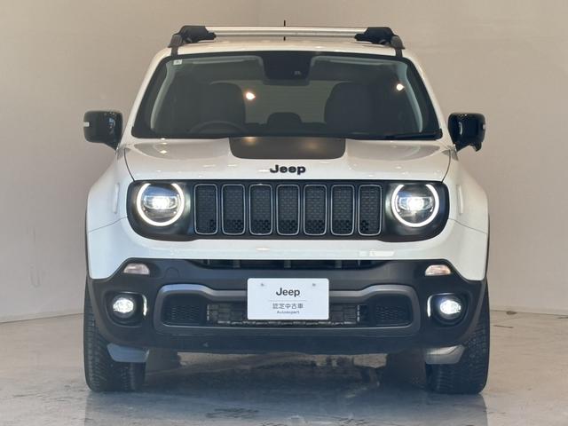 ジープ・レネゲード4xe トレイルホーク 4xe LED レザーシート シートヒーター AppleCarPlay Bluetooth 純正ナビゲーション 全衝突警報 アダプティブクルーズコントロール バックカメラ 認定中古車保証付(51枚目)