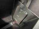 スポーツ　ＡｐｐｌｅＣａｒＰｌａｙ　Ｂｌｕｅｔｏｏｔｈ　クルーズコントロール　バックカメラ　純正１７インチアルミホイール　フロントカメラ　サイドカメラ　バックカメラ　衝突被害軽減ブレーキ　認定中古車保証付き（41枚目）