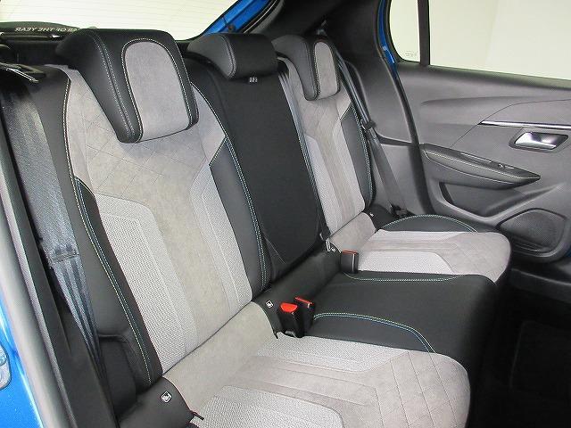 208 GTライン ワンオーナー アクティブセーフティブレーキ アクティブクルーズコントロール レーンキープアシスト ブラインドスポットモニター クリアランスソナー アップルカープレイ アンドロイドオート(8枚目)