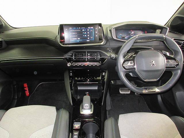 208 GTライン ワンオーナー アクティブセーフティブレーキ アクティブクルーズコントロール レーンキープアシスト ブラインドスポットモニター クリアランスソナー アップルカープレイ アンドロイドオート(9枚目)