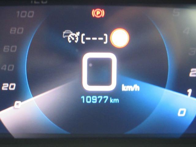 208 GTライン ワンオーナー アクティブセーフティブレーキ アクティブクルーズコントロール レーンキープアシスト ブラインドスポットモニター クリアランスソナー アップルカープレイ アンドロイドオート(10枚目)