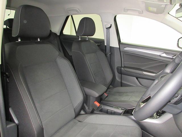 Ｔ－ロック ＴＳＩ　スタイル　ＤｉｓｃｏｖｅｒＰｒｏナビ　ＥＴＣ　バックカメラ　デジタルメータークラスター　アダプティブクルーズコントロール　マルチファンクションステアリング（2枚目）