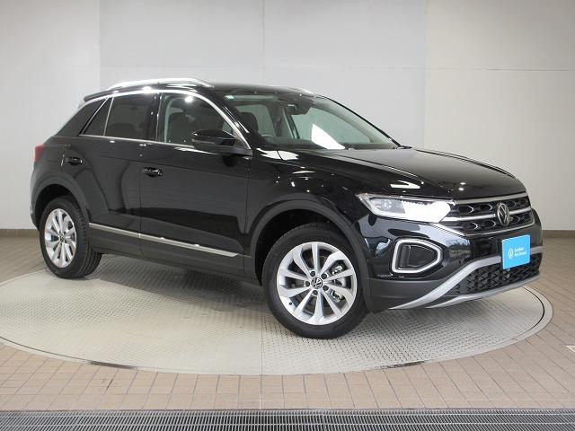 Ｔ－ロック ＴＳＩ　スタイル　ＤｉｓｃｏｖｅｒＰｒｏナビ　ＥＴＣ　バックカメラ　デジタルメータークラスター　アダプティブクルーズコントロール　マルチファンクションステアリング（5枚目）