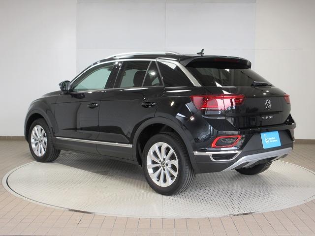 Ｔ－ロック ＴＳＩ　スタイル　ＤｉｓｃｏｖｅｒＰｒｏナビ　ＥＴＣ　バックカメラ　デジタルメータークラスター　アダプティブクルーズコントロール　マルチファンクションステアリング（7枚目）