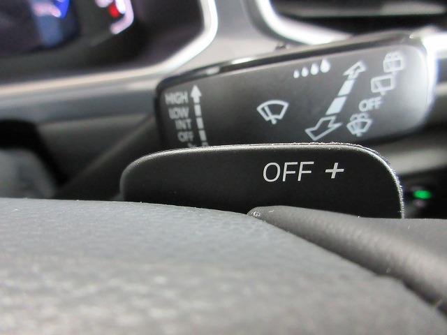 Ｔ－ロック ＴＳＩ　スタイル　ＤｉｓｃｏｖｅｒＰｒｏナビ　ＥＴＣ　バックカメラ　デジタルメータークラスター　アダプティブクルーズコントロール　マルチファンクションステアリング（17枚目）