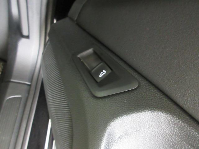 Ｔ－ロック ＴＳＩ　スタイル　ＤｉｓｃｏｖｅｒＰｒｏナビ　ＥＴＣ　バックカメラ　デジタルメータークラスター　アダプティブクルーズコントロール　マルチファンクションステアリング（23枚目）