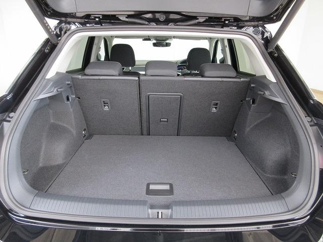 Ｔ－ロック ＴＳＩ　スタイル　ＤｉｓｃｏｖｅｒＰｒｏナビ　ＥＴＣ　バックカメラ　デジタルメータークラスター　アダプティブクルーズコントロール　マルチファンクションステアリング（38枚目）