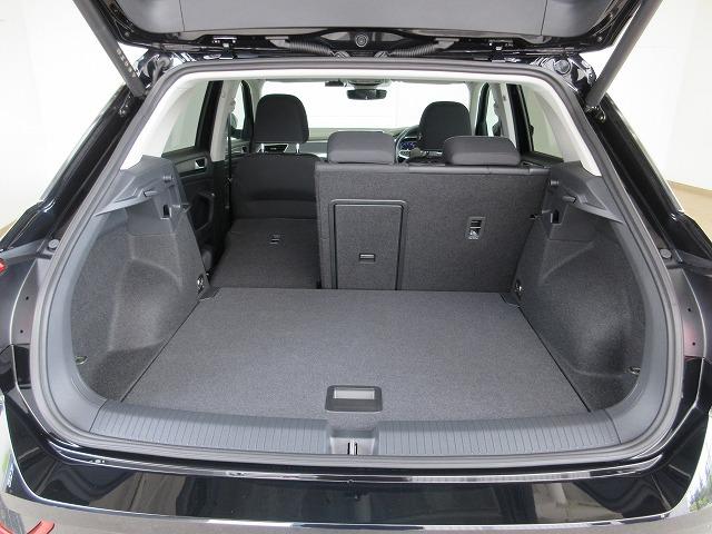 Ｔ－ロック ＴＳＩ　スタイル　ＤｉｓｃｏｖｅｒＰｒｏナビ　ＥＴＣ　バックカメラ　デジタルメータークラスター　アダプティブクルーズコントロール　マルチファンクションステアリング（39枚目）