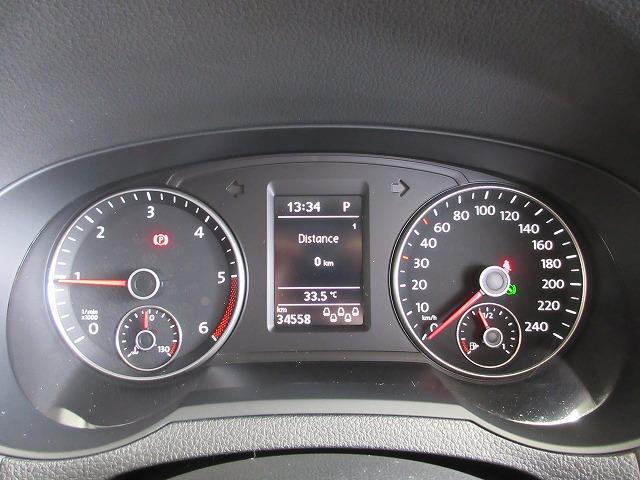 シャラン ＴＤＩ　ハイライン　アダプティブクルーズコントロール　レーンキープアシスト　パークディスタンスコントロール　パワーバックドア　電動スライドドア（両側）（18枚目）