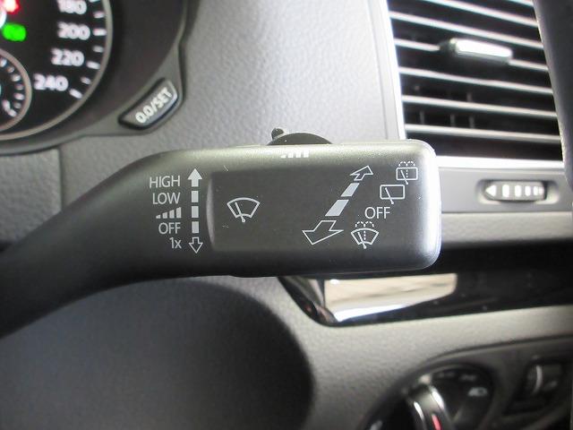 シャラン ＴＤＩ　ハイライン　アダプティブクルーズコントロール　レーンキープアシスト　パークディスタンスコントロール　パワーバックドア　電動スライドドア（両側）（23枚目）