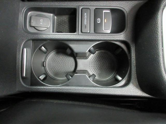 シャラン ＴＤＩ　ハイライン　アダプティブクルーズコントロール　レーンキープアシスト　パークディスタンスコントロール　パワーバックドア　電動スライドドア（両側）（30枚目）