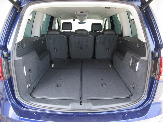 シャラン ＴＤＩ　ハイライン　アダプティブクルーズコントロール　レーンキープアシスト　パークディスタンスコントロール　パワーバックドア　電動スライドドア（両側）（35枚目）