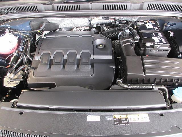 シャラン ＴＤＩ　ハイライン　アダプティブクルーズコントロール　レーンキープアシスト　パークディスタンスコントロール　パワーバックドア　電動スライドドア（両側）（40枚目）