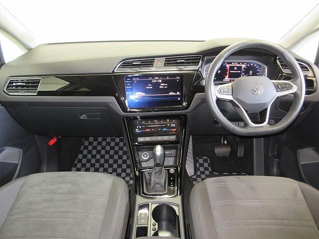 ゴルフトゥーラン TSI ハイライン DiscoverProナビ ETC バックカメラ デジタルメータークラスター アダプティブクルーズコントロール マルチファンクションステアリング(2枚目)