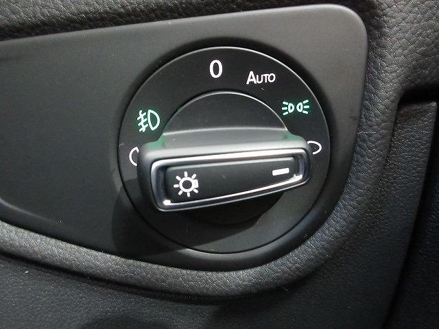 ゴルフトゥーラン TSI ハイライン DiscoverProナビ ETC バックカメラ デジタルメータークラスター アダプティブクルーズコントロール マルチファンクションステアリング(29枚目)