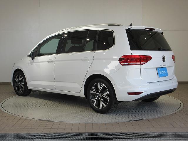 ゴルフトゥーラン TSI ハイライン DiscoverProナビ ETC バックカメラ デジタルメータークラスター アダプティブクルーズコントロール マルチファンクションステアリング(8枚目)