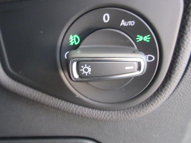 ゴルフトゥーラン TSI ハイライン DiscoverProナビ ETC バックカメラ デジタルメータークラスター アダプティブクルーズコントロール マルチファンクションステアリング(36枚目)