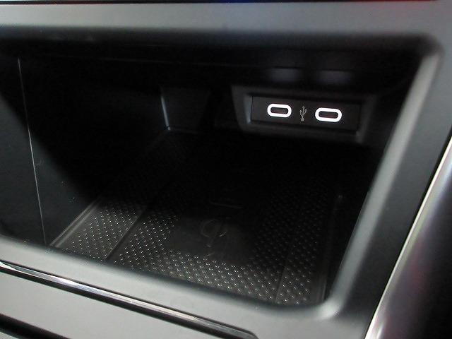 ポロ ＴＳＩアクティブ　ＤｉｓｃｏｖｅｒＰｒｏナビ　ＥＴＣ　バックカメラ　デジタルメータークラスター　アダプティブクルーズコントロール　マルチファンクションステアリング（22枚目）