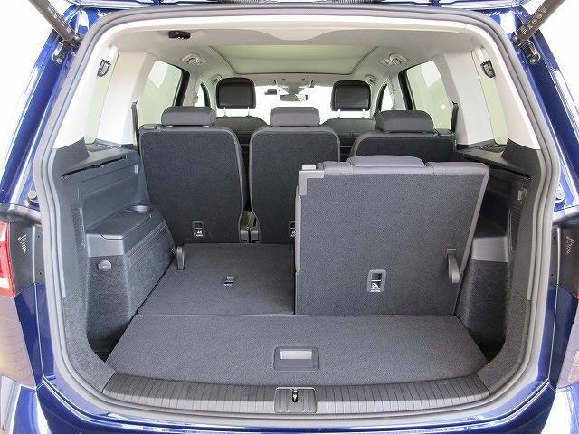 ゴルフトゥーラン ＴＳＩ　ハイライン　ＤｉｓｃｏｖｅｒＰｒｏナビ　ＥＴＣ　バックカメラ　デジタルメータークラスター　アダプティブクルーズコントロール　マルチファンクションステアリング（15枚目）