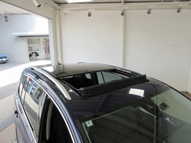 ゴルフトゥーラン ＴＳＩ　ハイライン　ＤｉｓｃｏｖｅｒＰｒｏナビ　ＥＴＣ　バックカメラ　デジタルメータークラスター　アダプティブクルーズコントロール　マルチファンクションステアリング（28枚目）