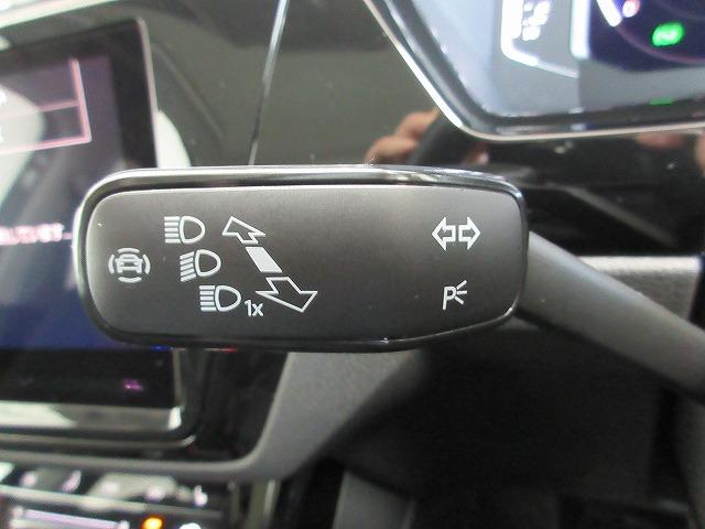 ゴルフトゥーラン ＴＳＩ　ハイライン　ＤｉｓｃｏｖｅｒＰｒｏナビ　ＥＴＣ　バックカメラ　デジタルメータークラスター　アダプティブクルーズコントロール　マルチファンクションステアリング（37枚目）