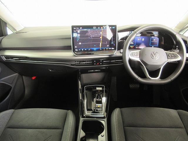 ゴルフ ｅＴＳＩスタイル　ＤｉｓｃｏｖｅｒＰｒｏナビ　ＥＴＣ　バックカメラ　デジタルメータークラスター　アダプティブクルーズコントロール　マルチファンクションステアリング（2枚目）