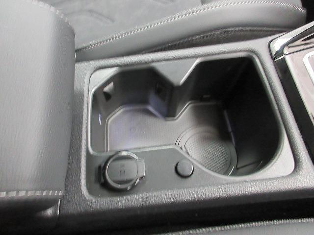 ゴルフ ｅＴＳＩスタイル　ＤｉｓｃｏｖｅｒＰｒｏナビ　ＥＴＣ　バックカメラ　デジタルメータークラスター　アダプティブクルーズコントロール　マルチファンクションステアリング（27枚目）