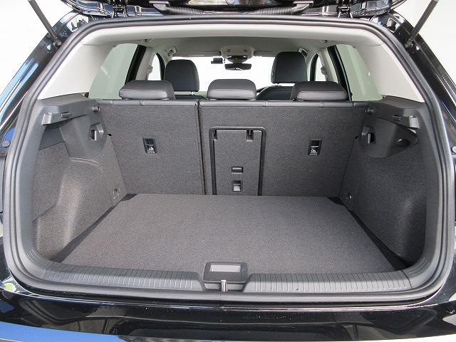 ゴルフ ｅＴＳＩスタイル　ＤｉｓｃｏｖｅｒＰｒｏナビ　ＥＴＣ　バックカメラ　デジタルメータークラスター　アダプティブクルーズコントロール　マルチファンクションステアリング（30枚目）