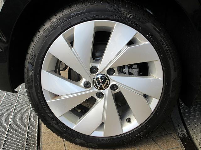 ゴルフ ｅＴＳＩスタイル　ＤｉｓｃｏｖｅｒＰｒｏナビ　ＥＴＣ　バックカメラ　デジタルメータークラスター　アダプティブクルーズコントロール　マルチファンクションステアリング（33枚目）