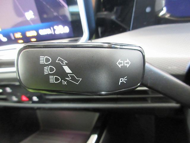 ゴルフ ｅＴＳＩスタイル　ＤｉｓｃｏｖｅｒＰｒｏナビ　ＥＴＣ　バックカメラ　デジタルメータークラスター　アダプティブクルーズコントロール　マルチファンクションステアリング（46枚目）