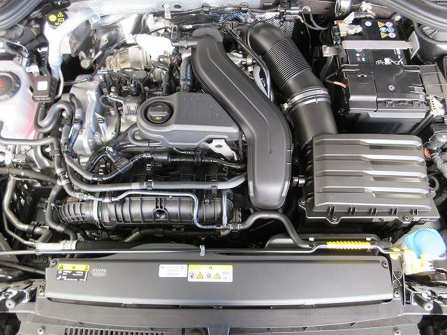 ゴルフ ｅＴＳＩスタイル　ＤｉｓｃｏｖｅｒＰｒｏナビ　ＥＴＣ　バックカメラ　デジタルメータークラスター　アダプティブクルーズコントロール　マルチファンクションステアリング（50枚目）