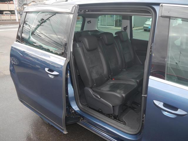 シャラン ＴＳＩ　ハイライン　ナビ　キセノンヘッドライト　バックカメラ　アダブティブクルーズコントロール（ＡＣＣ）　ＥＴＣ２．０　スマートエントリー＆スタートシステム（14枚目）